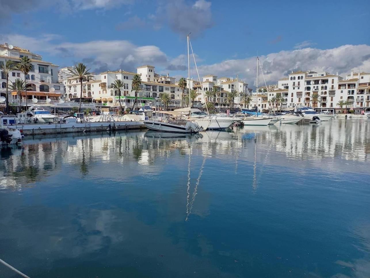 Ferienwohnung Puerto De La Duquesa Minimum 3 Nuits Manilva Exterior foto